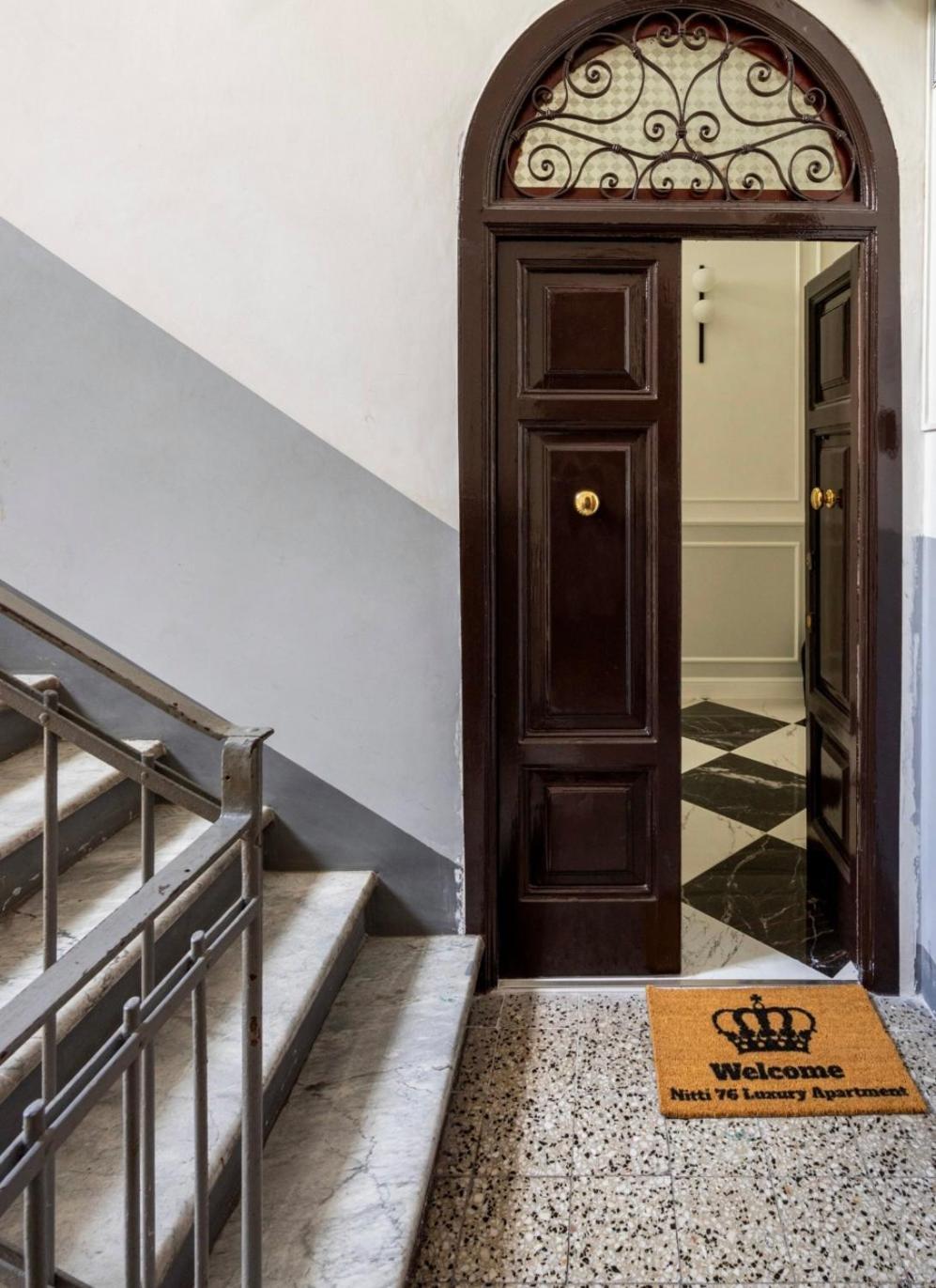 Nitti 76 Luxury Apartment Taranto Eksteriør billede