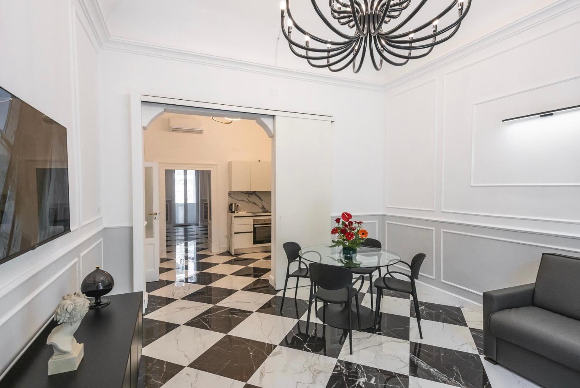 Nitti 76 Luxury Apartment Taranto Eksteriør billede